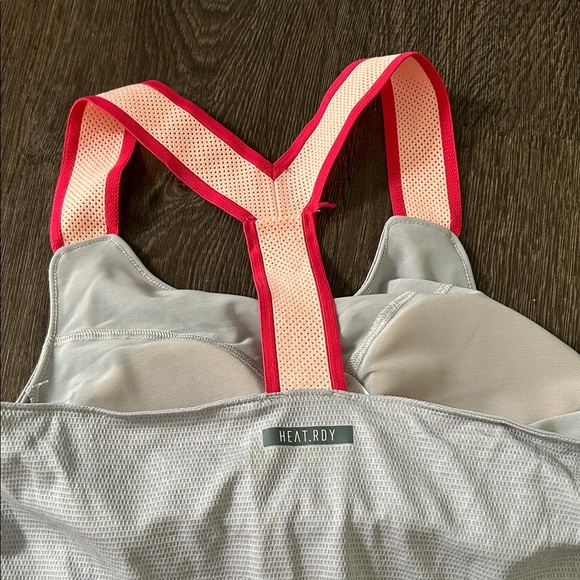 Adidas tennis Dress in Gray with Pink Highlights - Picture 5 of 7